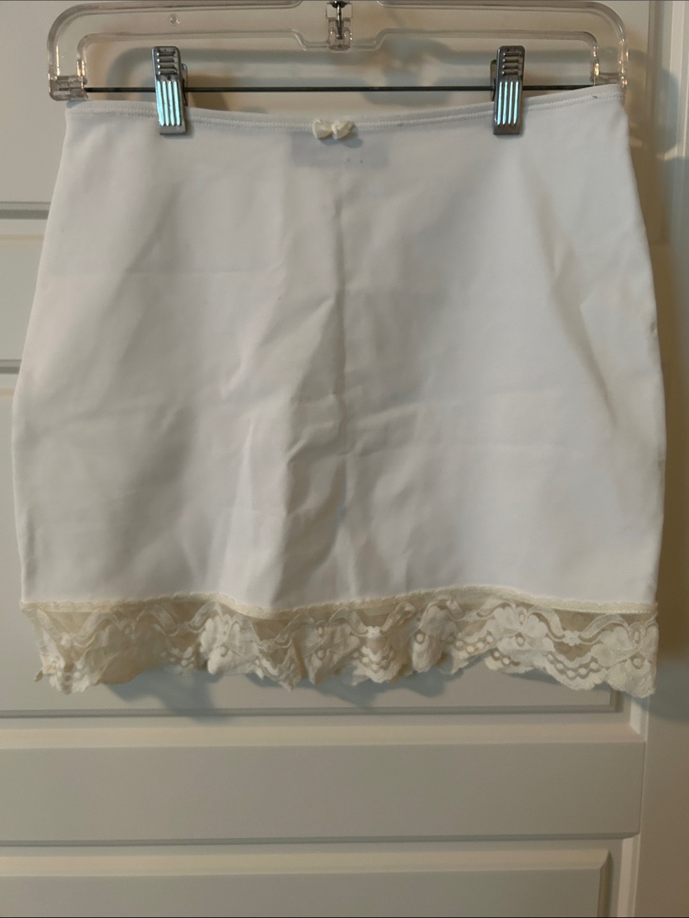 Nancy Ganz White Shaping  Half Slip with Cream Lace Trim